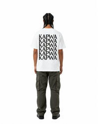 byKapwa Studio | Kapwa Repeat Tee - Light | T-Shirt Weiß | Model Mann Rückseite