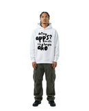 byKapwa Studio | Dating Apps & Lumpia Hoodie - Light | Hoodie Weiß | Model Mann Vorderseite