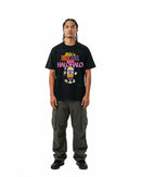 byKapwa Studio | Life’s Better with Halo-Halo Tee | T-Shirt Schwarz | Model Mann Vorderseite