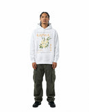 byKapwa Studio | Island Roots Diaspora Threads Hoodie - Light | Hoodie Weiß | Model Mann Vorderseite
