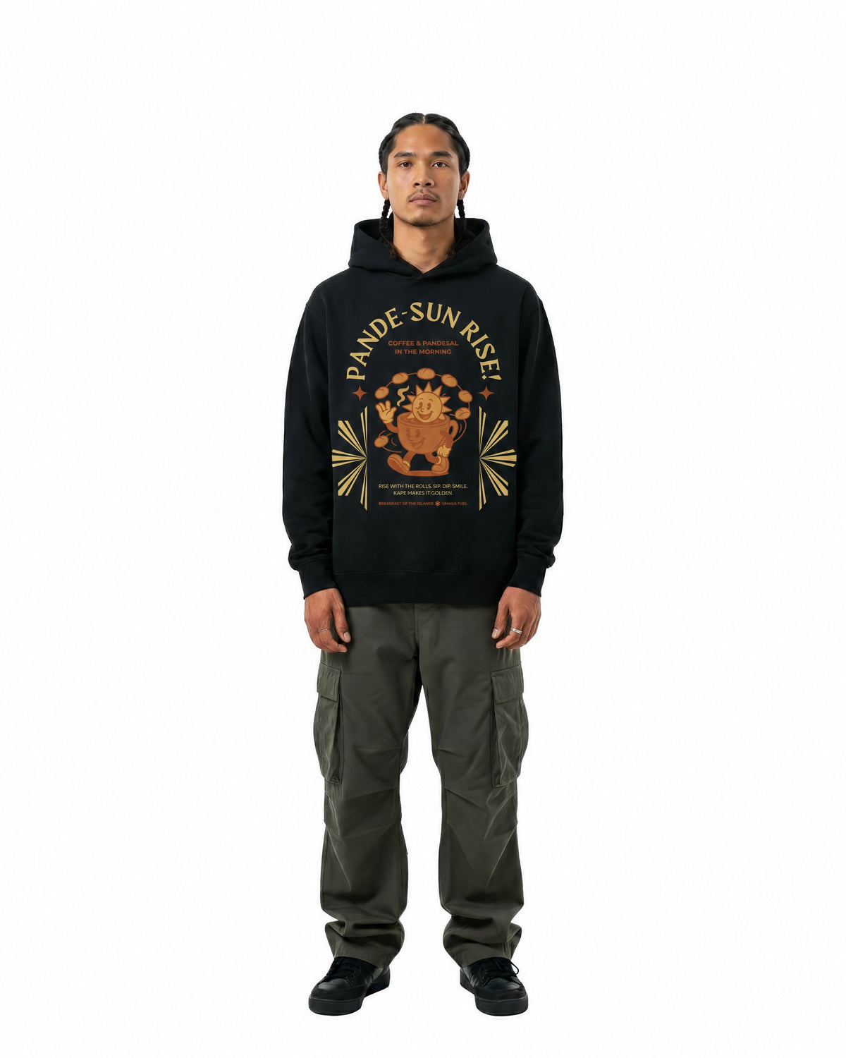 byKapwa Studio | Pande-Sun Rise Hoodie - Dark | Hoodie Schwarz | Model Mann Vorderseite