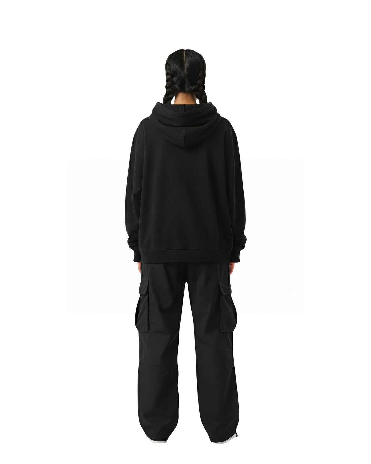 byKapwa Studio | Philippine Archipelago Hoodie - Dark | Hoodie Schwarz | Model Frau Rückseite