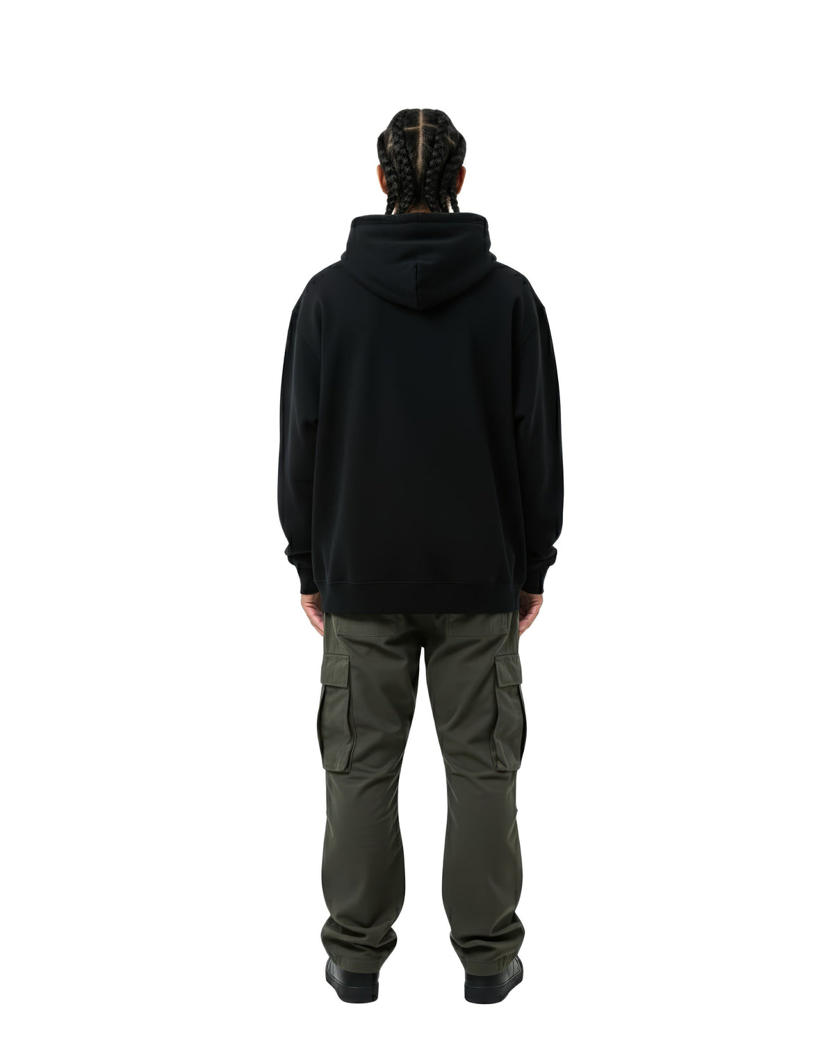 byKapwa Studio | Sinigang Crew Club Hoodie – Dark | Hoodie Schwarz | Model Mann Rückseite