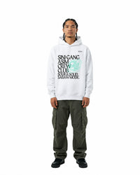 byKapwa Studio | Sinigang Crew Club Hoodie – Light | Hoodie Weiß | Model Mann Vorderseite