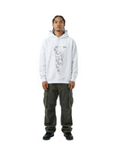 byKapwa Studio | Kapwa Tattoo Silhouette Hoodie - Light | Hoodie Weiß | Model Mann Vorderseite